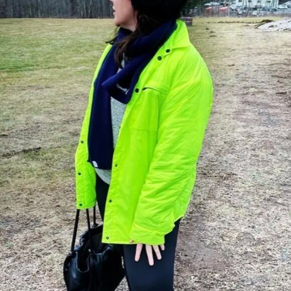 Aztec Mountain Neon Yellow Ski Jacket Size 10 Puffer Shacket Designer $495 - Picture 5 of 11